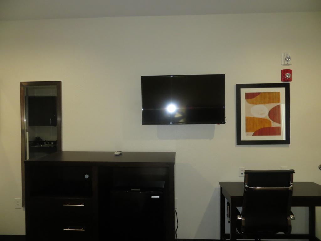 Econo Lodge Inn & Suites Houston Nw-Cy-Fair Jersey Village Buitenkant foto