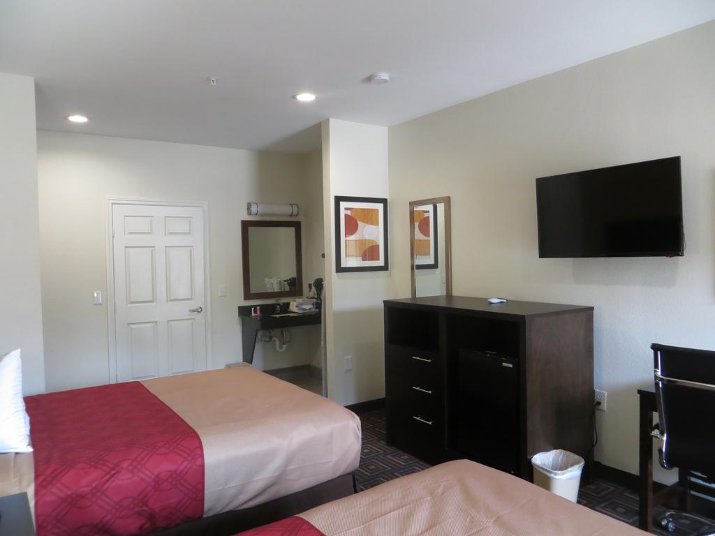 Econo Lodge Inn & Suites Houston Nw-Cy-Fair Jersey Village Buitenkant foto