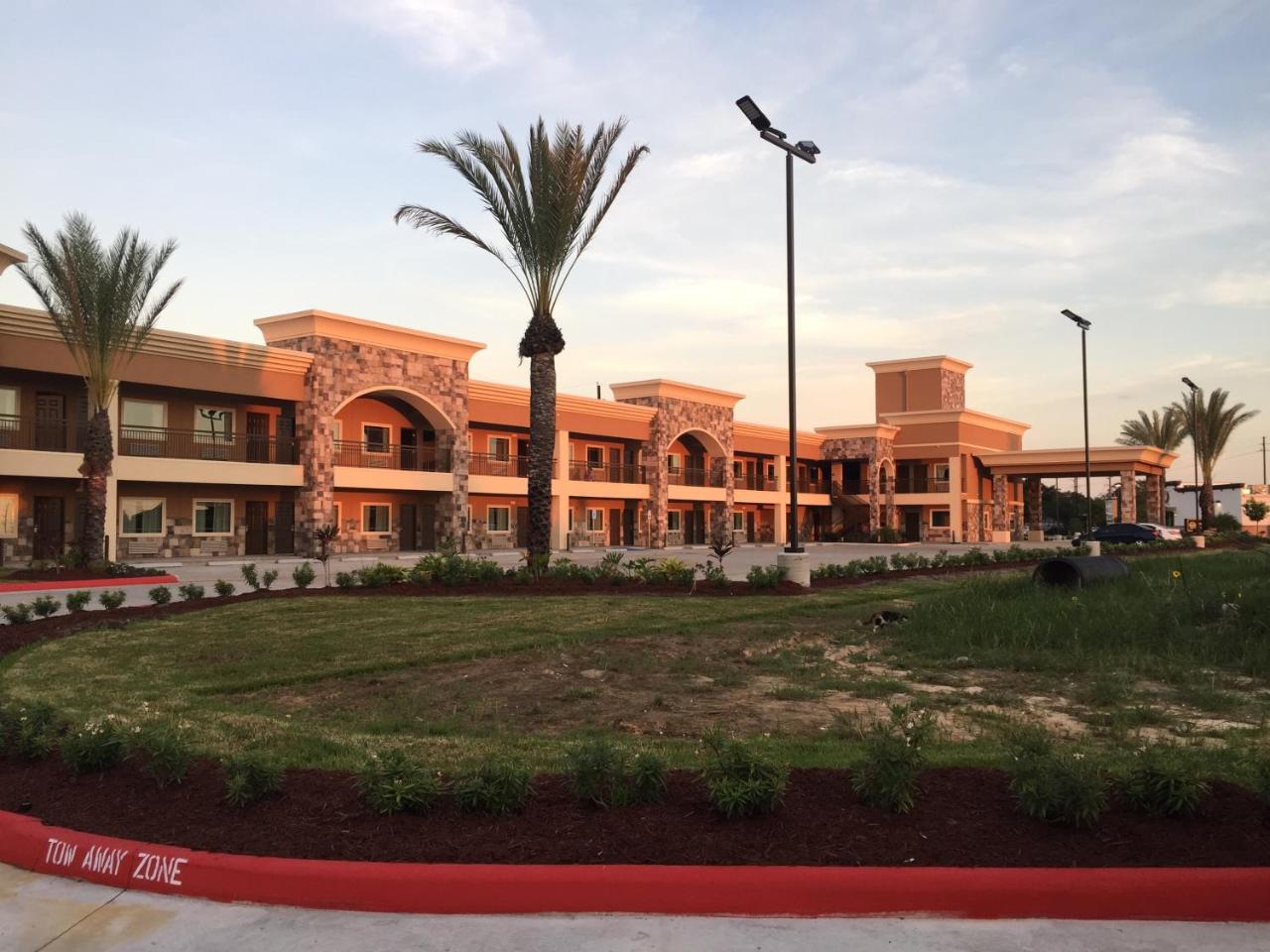 Econo Lodge Inn & Suites Houston Nw-Cy-Fair Jersey Village Buitenkant foto